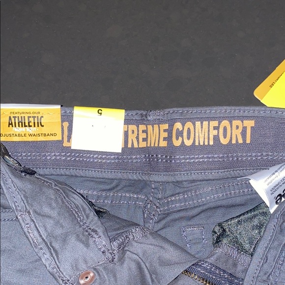 New boys Lee’s extreme comfort straight fit jeans. - Picture 11 of 16